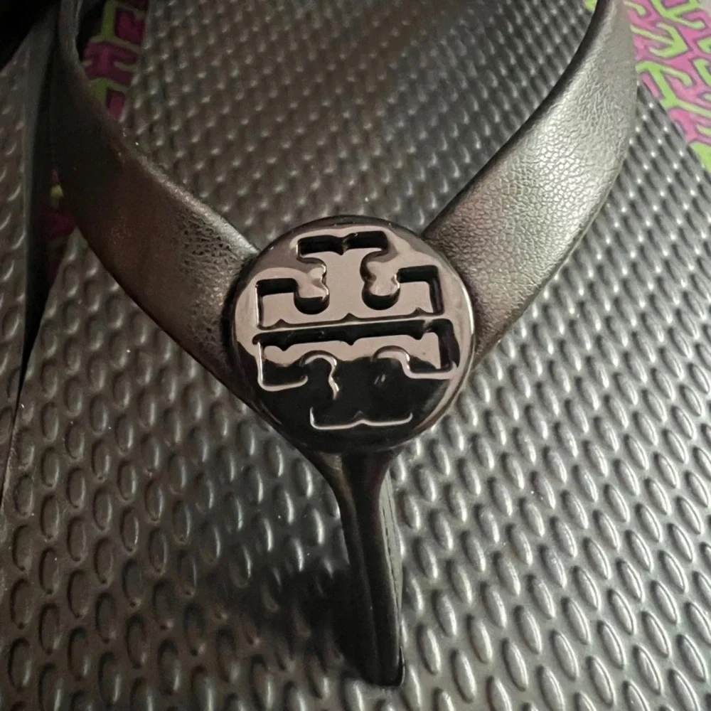 Tory Burch Black Flatform Flip Flop NWT